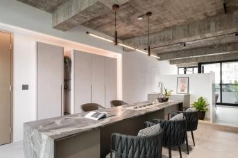 礦物涂料和沐薰漆入設(shè)計(jì)，綠裝修把老宅改造成現(xiàn)代風(fēng)辦公室 